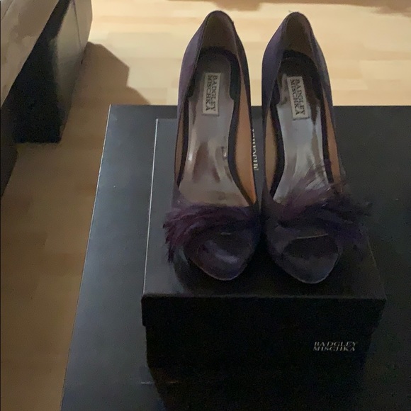 Women’s Badgley Mischka heels - Picture 2 of 2